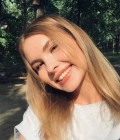 Dating Woman : Milashka, 29 years to Germany  Düsseldorf